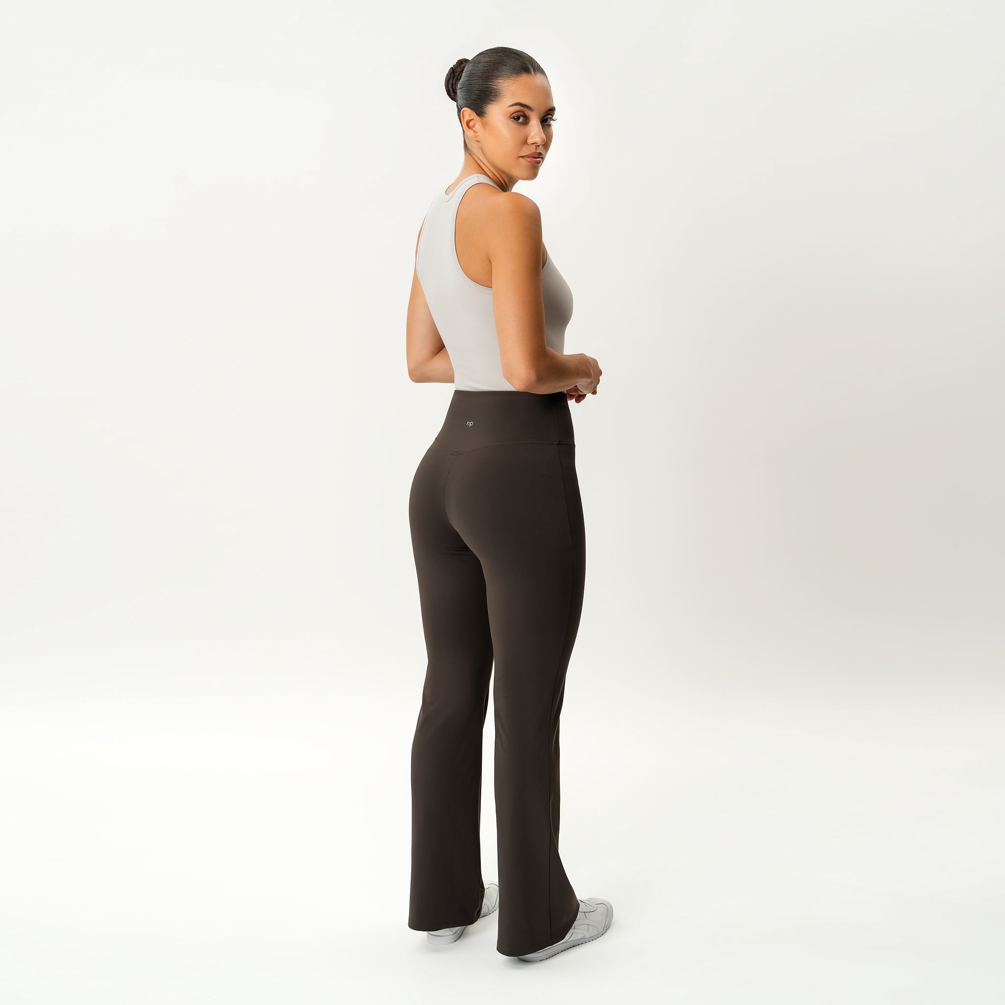 Asana Flared Legging - Ninepine