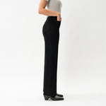 Relaxed ComfortDenim™ Jeans - Ninepine