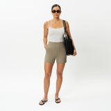 Light Ponte Shorts - Ninepine