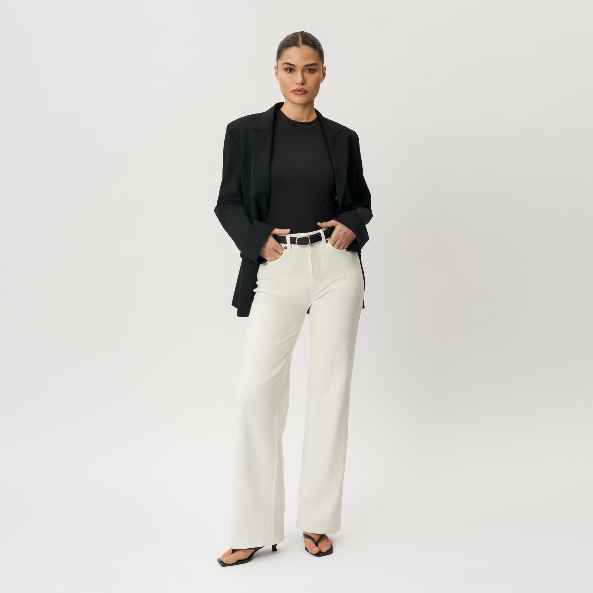 Relaxed ComfortDenim™ Jeans - Ninepine